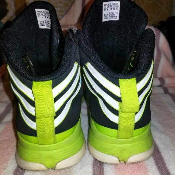 Adidas - Picture 3 of 5